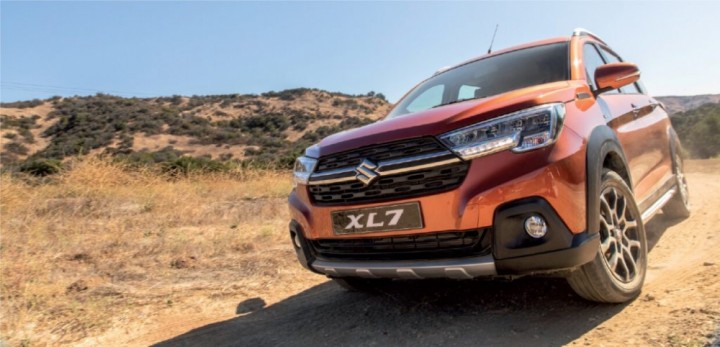 Suzuki XL7 - 01